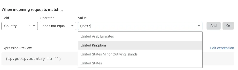選択されたフィールド、演算子、値を持つファイアウォールルール式の例